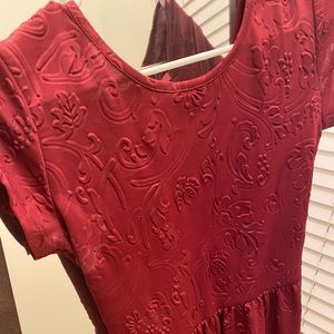 Knee length maroon/red dress
